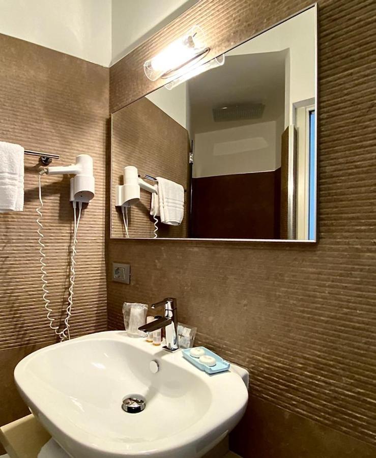 Iamartino Quality Rooms Termoli Kültér fotó